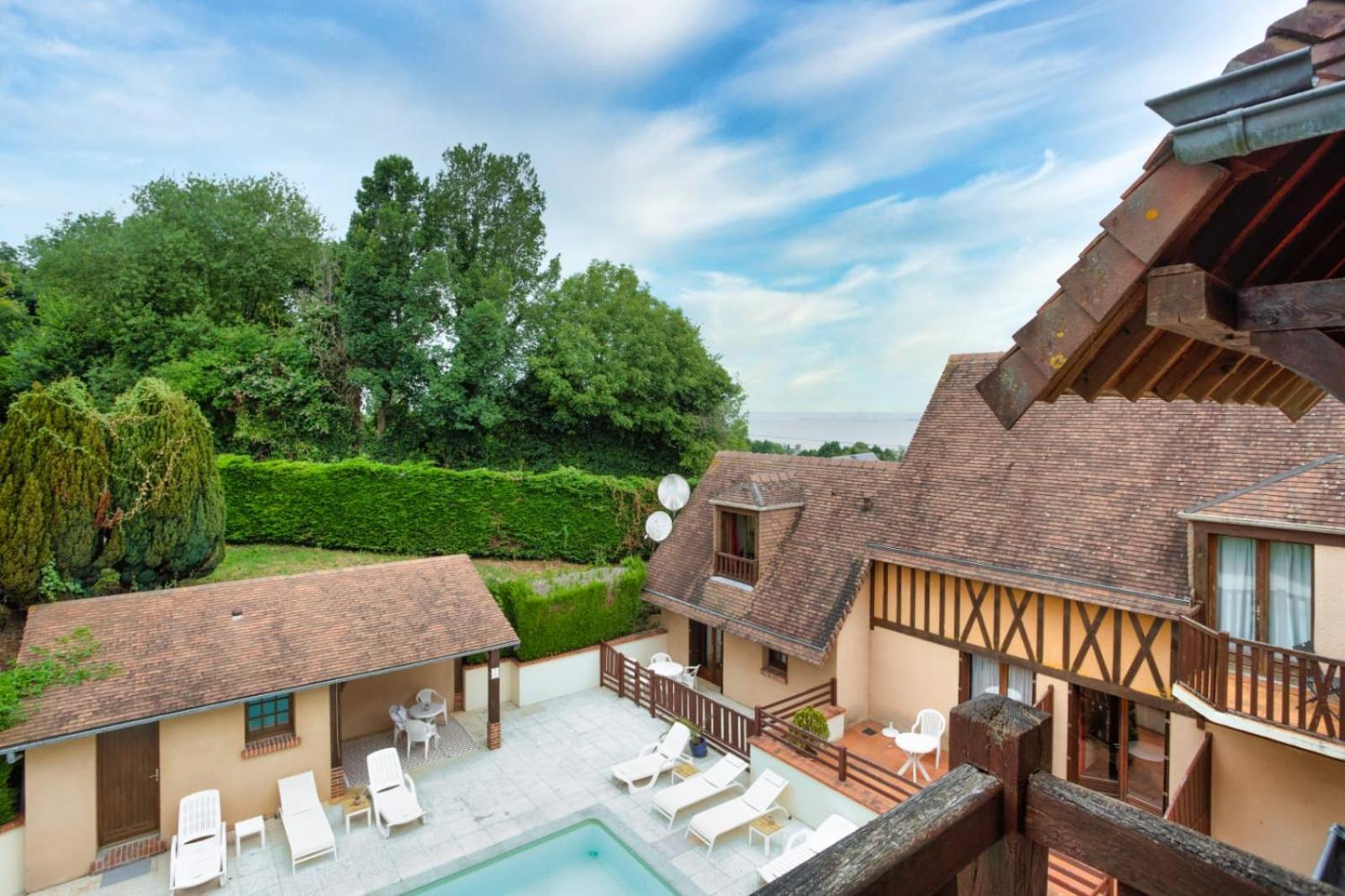 Hotel Le Romantica Pennedepie Bagian luar foto