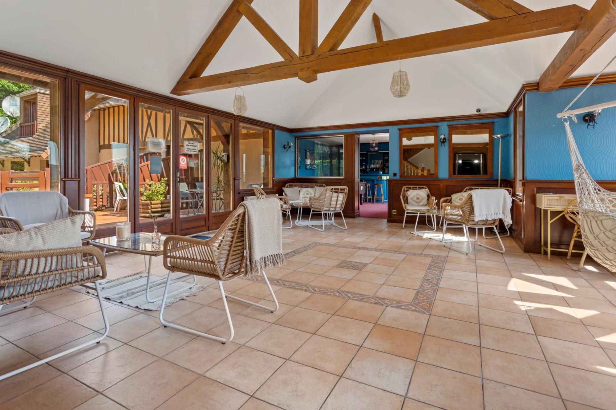 Hotel Le Romantica Pennedepie Bagian luar foto