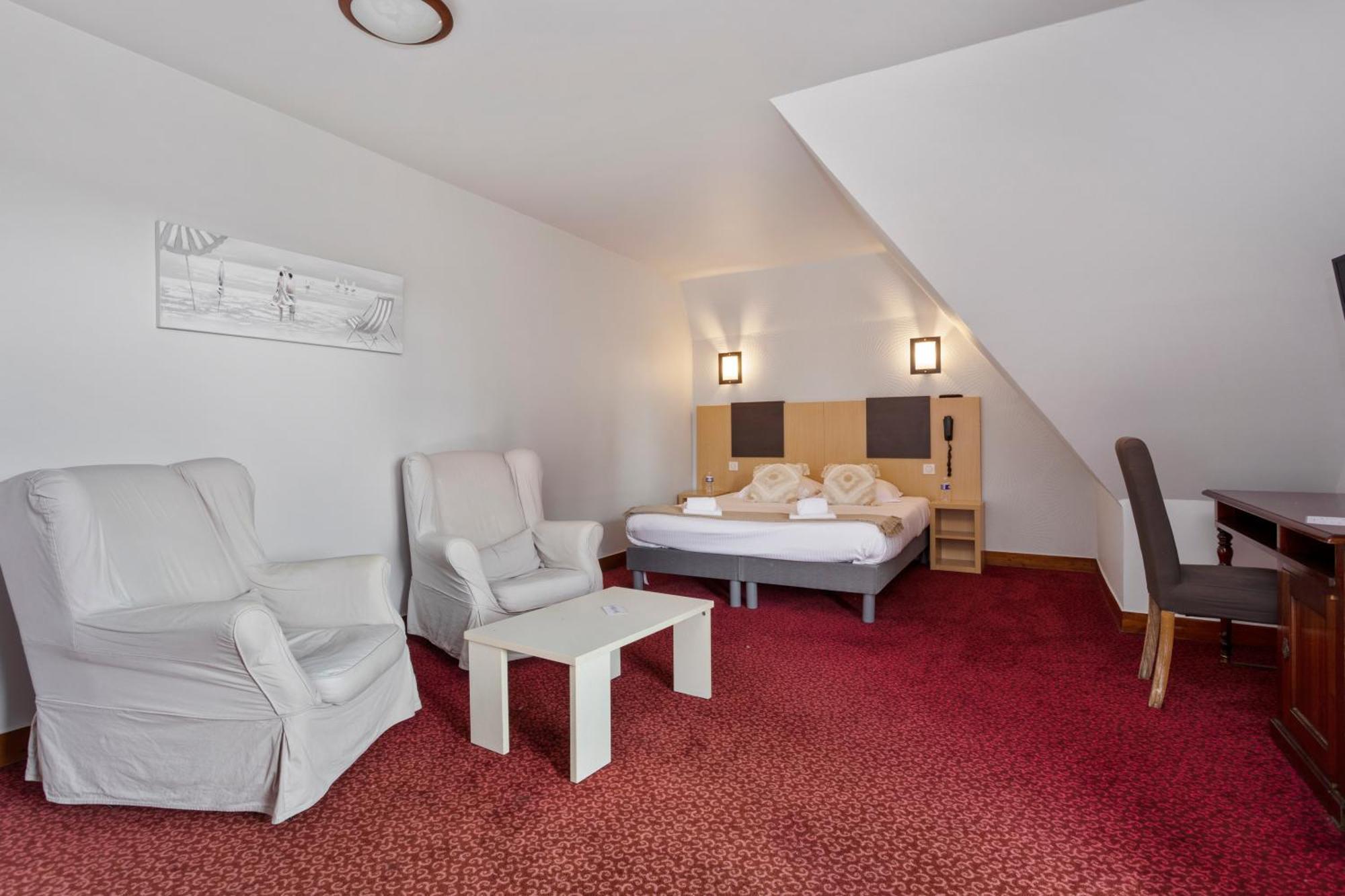 Hotel Le Romantica Pennedepie Bagian luar foto