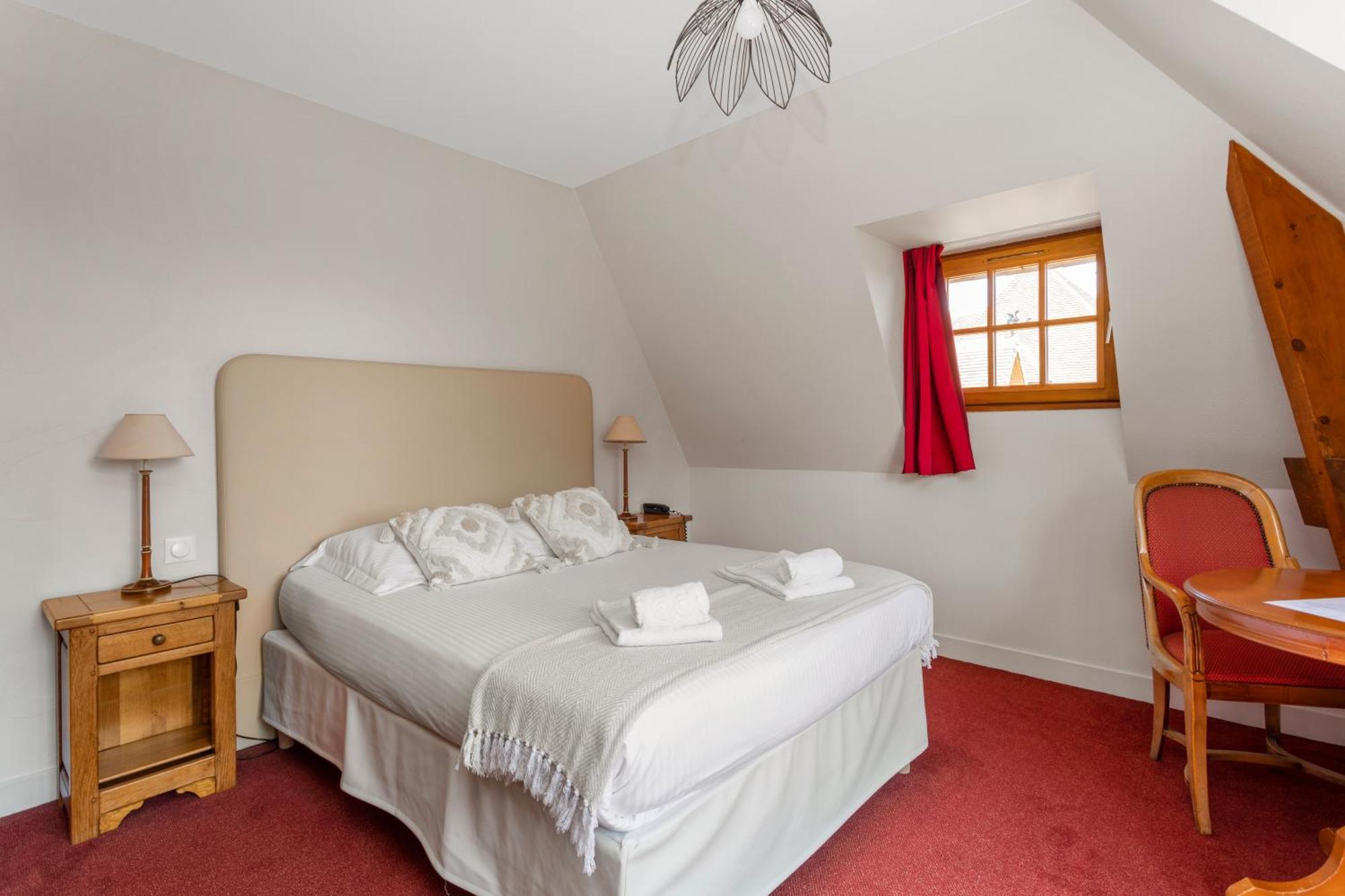 Hotel Le Romantica Pennedepie Bagian luar foto
